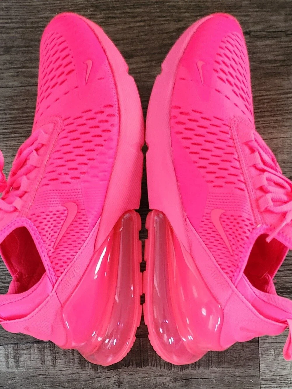 **NEW** Nike Airmax Air Max 270 Sz 8.5 Neon Bright Hot Hyper Vibrant Triple Pink